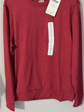 Casual Long Sleeve Pullover in Deep Red